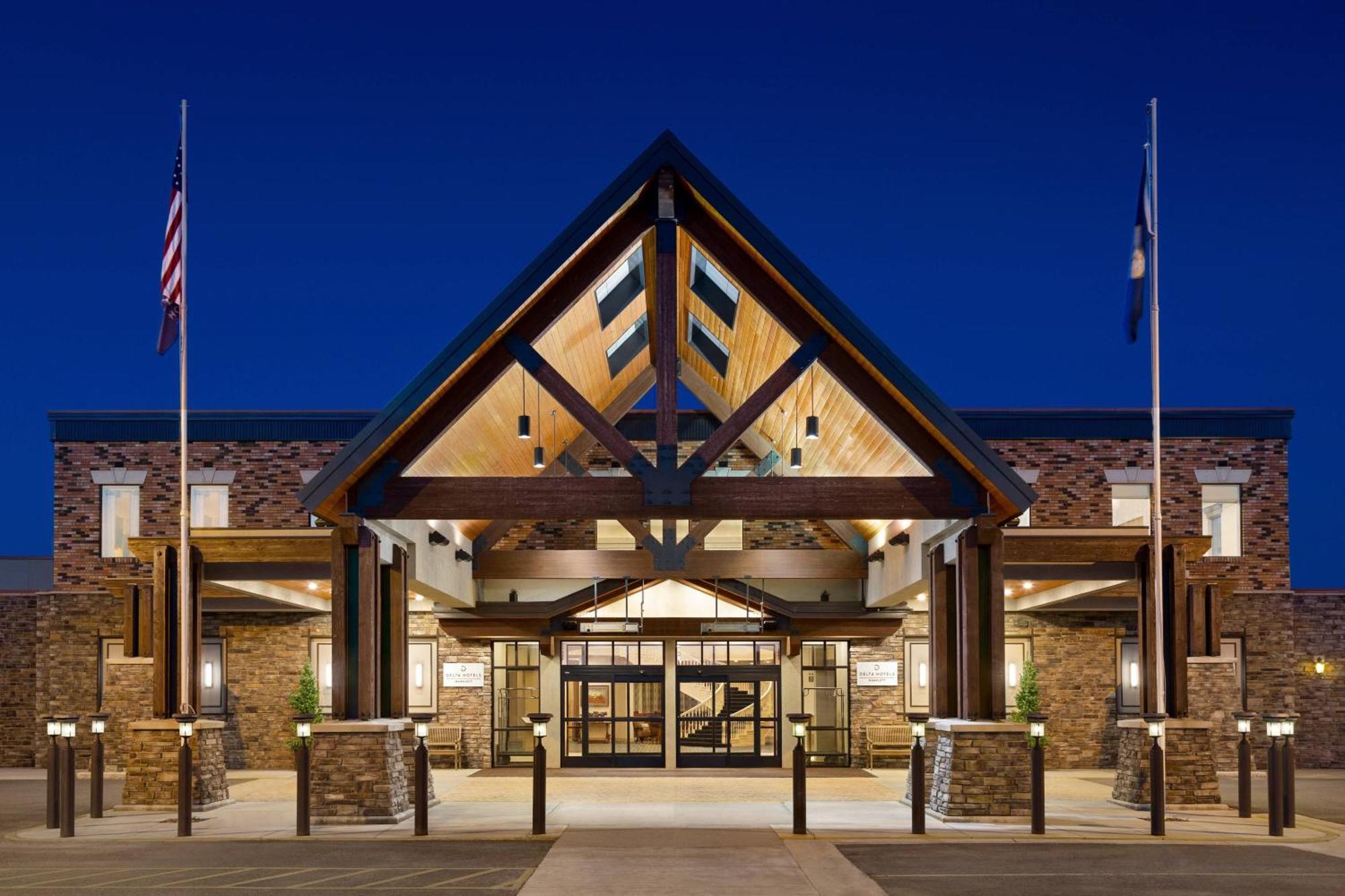 Delta Hotels By Marriott Helena Colonial Exterior foto