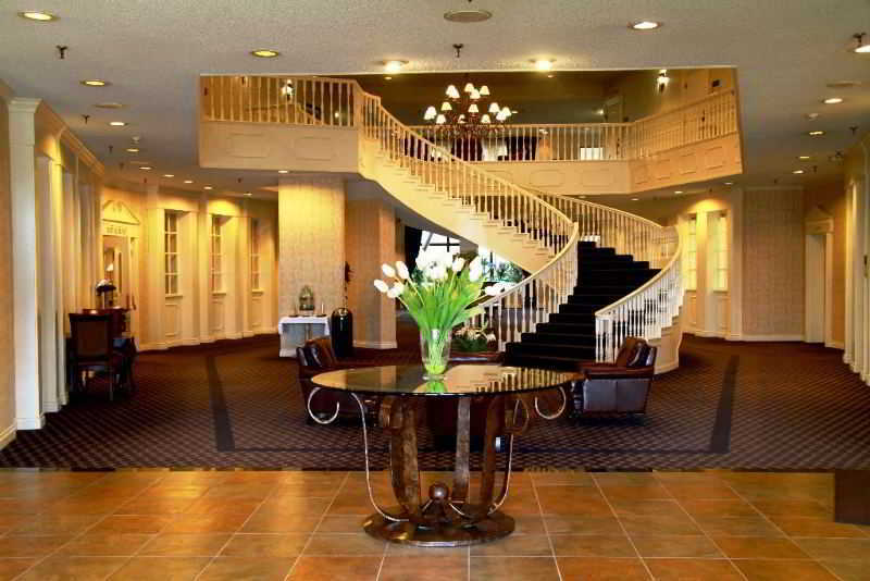 Delta Hotels By Marriott Helena Colonial Exterior foto